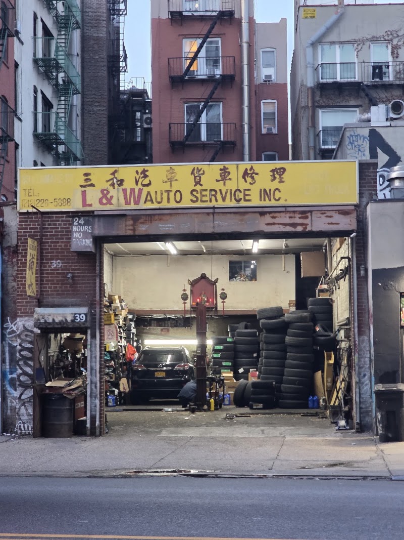Project photo 2 by L&W Auto Service Tire shop